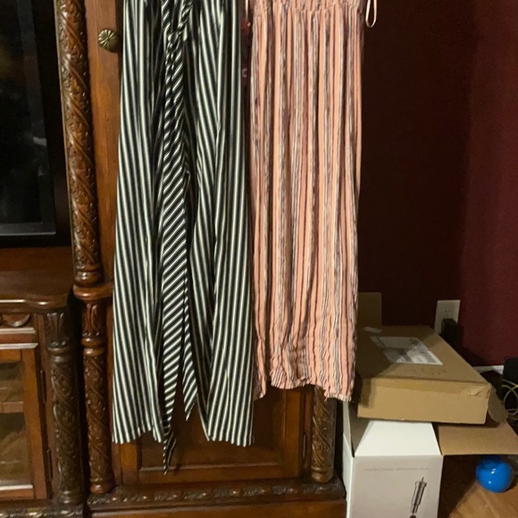 dresses/jumper - Picture 1 of 2